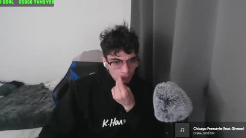 Snapshot of lilankore chatting on February 17, 2025, 8:09 am Yeh online show from February 17, 2025, 8:09 am