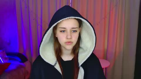 Snapshot of lilasparkling chatting on May 10, 2026, 4:50 am LilaSparkling online show from May 10, 2026, 4:50 am