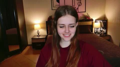 Snapshot of lilasparkling chatting on May 26, 2026, 4:19 am LilaSparkling online show from May 26, 2026, 4:19 am