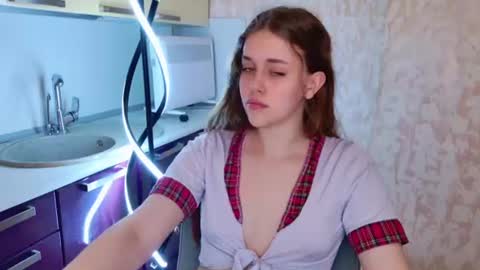 LilaSparkling online show from July 1, 2026, 2:51 pm