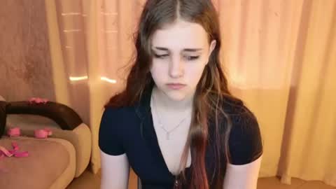 LilaSparkling online show from August 5, 2026, 3:15 pm