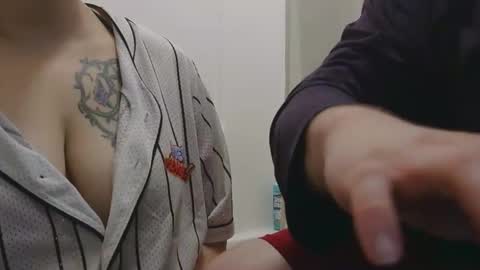 Snapshot of lilbratty_clouds_ogpuffdragon chatting on March 11, 2025, 8:30 am lilbratty_clouds_ogpuffdragon online show from March 11, 2025, 8:30 am