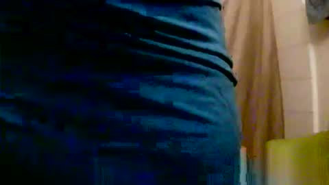 Snapshot of lilbratty_clouds_ogpuffdragon chatting on November 13, 2025, 10:14 am lilbratty_clouds_ogpuffdragon online show from November 13, 2025, 10:14 am