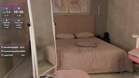 Hi im Yuki online show from March 10, 2026, 2:44 pm