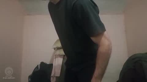 Snapshot of lildink679199 chatting on December 24, 2024, 8:11 am lildink679199 online show from December 24, 2024, 8:11 am