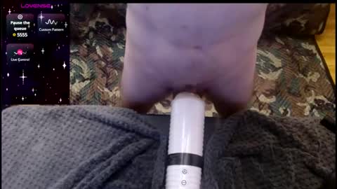 Snapshot of lildragon069 chatting on January 1, 2025, 6:15 am lildragon069 online show from January 1, 2025, 6:15 am