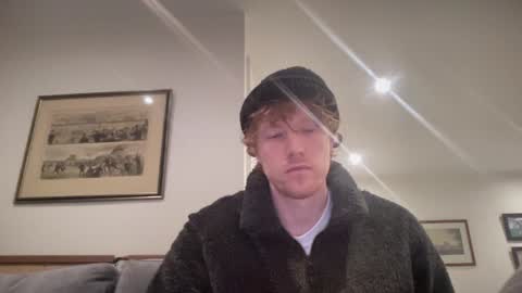 Snapshot of lilginge1 chatting on December 9, 2024, 11:45 pm lilginge1 online show from December 9, 2024, 11:45 pm