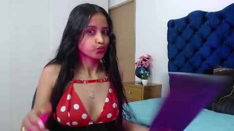 Snapshot of lili666_ chatting on October 26, 2025, 3:12 am Lili online show from October 26, 2025, 3:12 am