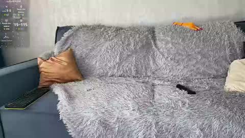 Lili online show from April 1, 2026, 10:49 am