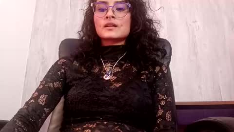 Snapshot of lili_clan chatting on September 18, 2025, 5:48 pm lili_clan online show from September 18, 2025, 5:48 pm