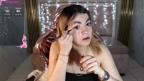 Snapshot of lili_conor_s chatting on September 24, 2025, 3:32 am Lili online show from September 24, 2025, 3:32 am