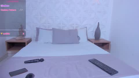 SALOME online show from February 12, 2025, 4:44 am