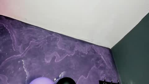 Lili  online show from April 2, 2026, 5:10 pm