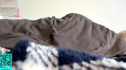 Lilian online show from March 13, 2026, 7:37 am