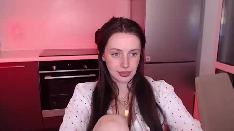 Lilu online show from March 25, 2026, 10:16 pm