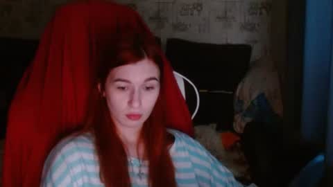 liliawoolf online show from January 6, 2025, 12:24 pm