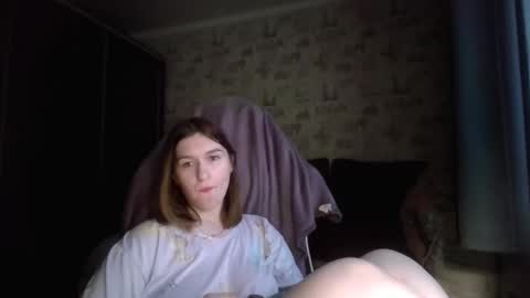 liliawoolf online show from November 13, 2025, 1:32 pm