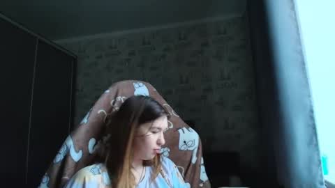 liliawoolf online show from April 10, 2026, 10:31 am