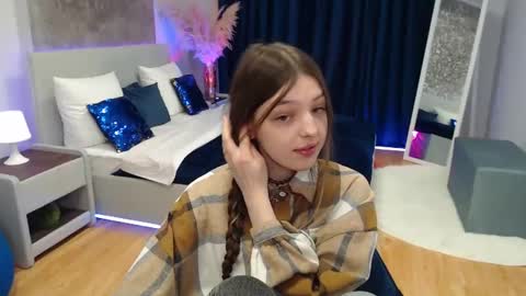 Snapshot of lilibakery chatting on January 25, 2025, 3:30 am Lili Bakery online show from January 25, 2025, 3:30 am