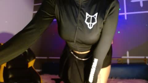 Simone 3 online show from October 29, 2025, 8:21 pm