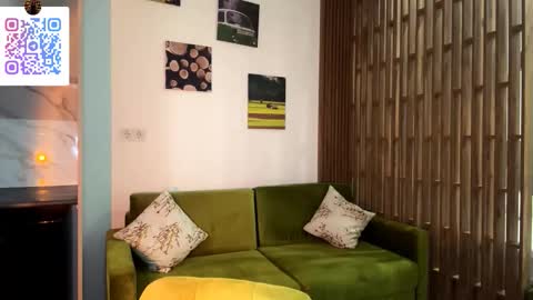 Lina online show from February 12, 2026, 11:00 pm