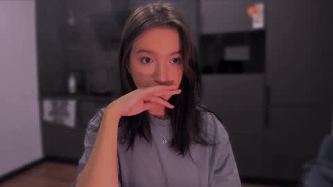 Snapshot of lililaluna chatting on December 6, 2024, 7:56 pm ... online show from December 6, 2024, 7:56 pm