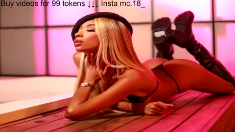 Snapshot of lilipinkette chatting on December 27, 2024, 6:46 am Lili online show from December 27, 2024, 6:46 am