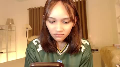 Snapshot of lilit_sensual chatting on March 11, 2025, 6:32 am Chloe online show from March 11, 2025, 6:32 am