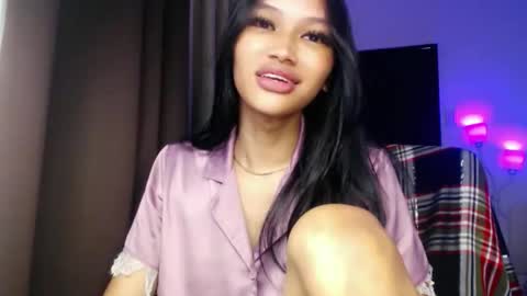 Snapshot of lilit_sensual chatting on April 21, 2026, 3:13 am Chloe online show from April 21, 2026, 3:13 am