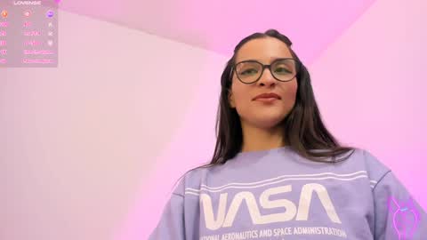 Leidy online show from December 21, 2024, 7:49 pm