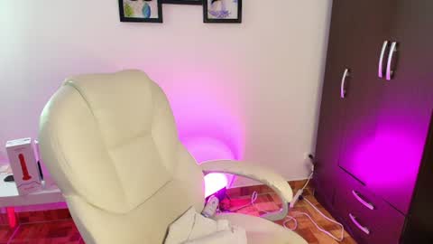 Leidy online show from July 23, 2026, 1:08 am
