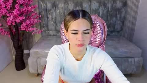 Lilith  online show from November 22, 2025, 8:19 pm