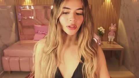 Lilith  online show from January 15, 2026, 9:18 pm