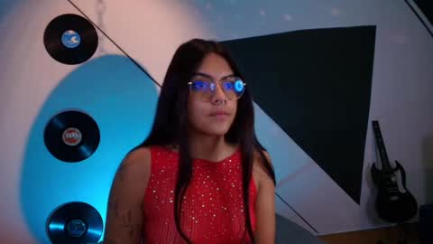 Lilith and Khloe  online show from September 26, 2025, 11:25 am