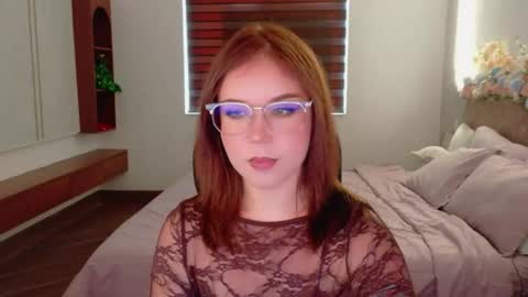 Lilith Bonheur online show from May 28, 2026, 3:59 am