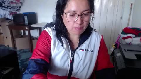 Laura lopez online show from December 20, 2024, 2:16 pm
