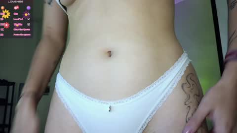 Snapshot of lilith_cruzz chatting on January 8, 2025, 11:09 pm Lilith online show from January 8, 2025, 11:09 pm