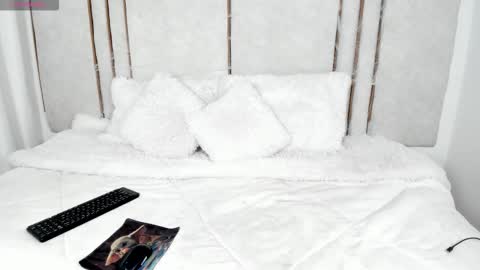 Snapshot of lilith_dry chatting on October 14, 2025, 2:51 pm lilith_dry online show from October 14, 2025, 2:51 pm