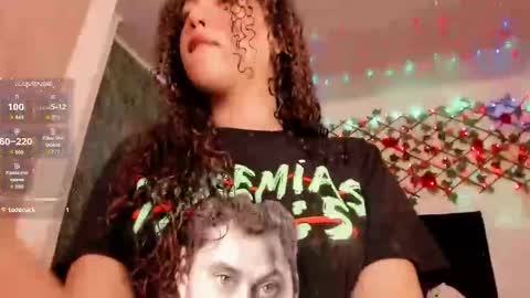 lilith_miller21 online show from September 30, 2025, 8:36 pm