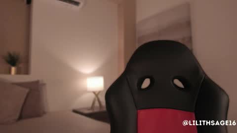 lilith_sage_ online show from September 10, 2025, 12:05 pm