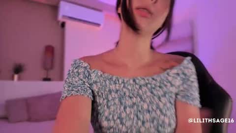 lilith_sage_ online show from November 6, 2025, 11:55 am