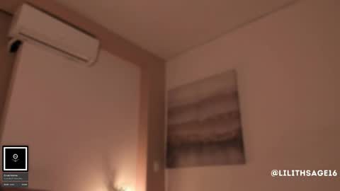 lilith_sage_ online show from January 14, 2026, 12:00 pm