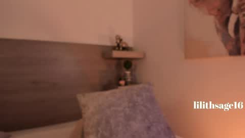 Snapshot of lilith_sage_ chatting on June 5, 2026, 7:52 pm lilith_sage_ online show from June 5, 2026, 7:52 pm
