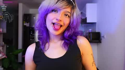 Snapshot of lilith_vamp chatting on June 2, 2026, 4:09 pm LILITH 200 LIKES Thursday Clown Costume M online show from June 2, 2026, 4:09 pm