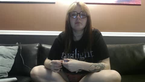 molly online show from March 30, 2026, 1:50 am