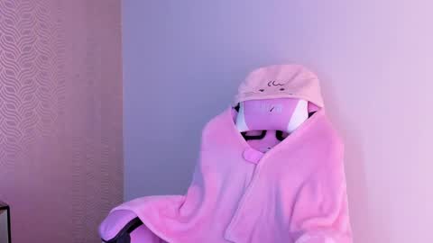 Snapshot of lilithcary chatting on February 4, 2025, 8:28 pm Lilith online show from February 4, 2025, 8:28 pm