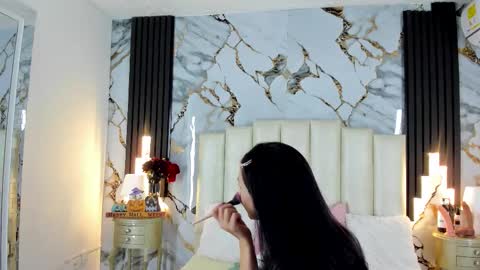 Lilith  online show from October 29, 2025, 4:37 am