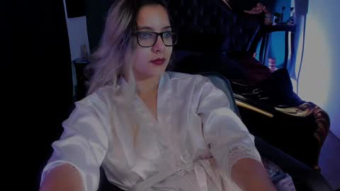 lilithmystic01 online show from January 17, 2025, 11:17 am