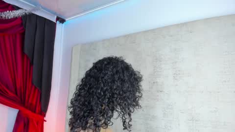 Snapshot of lilithsteinberg chatting on December 20, 2024, 6:56 pm jessi 3 online show from December 20, 2024, 6:56 pm