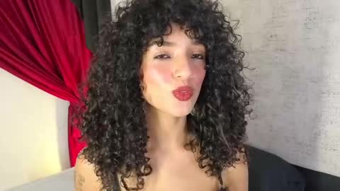 Snapshot of lilithsteinberg chatting on September 12, 2025, 7:25 pm jessi 3 online show from September 12, 2025, 7:25 pm